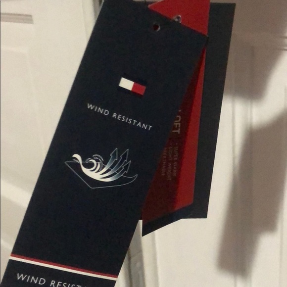 Tommy Hilfiger new - Picture 4 of 5